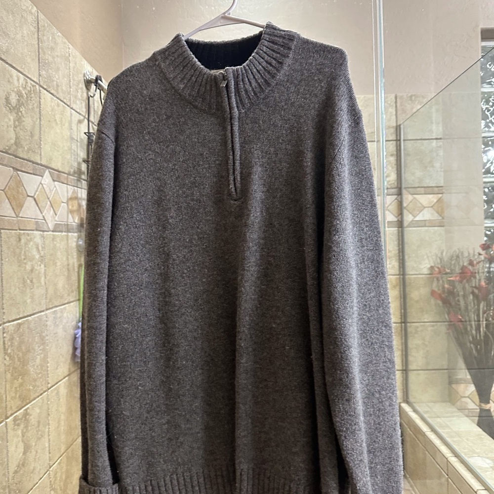 LL Bean Men's Gray Sweater